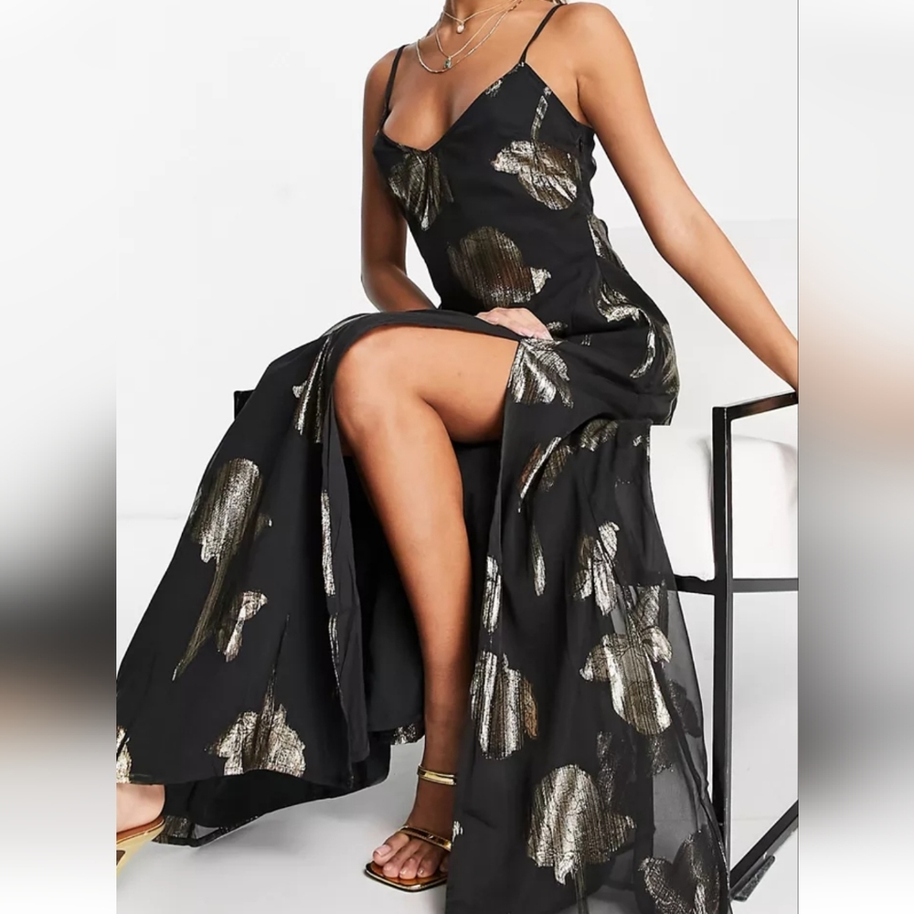 NWT - ASOS Design Trapeze Maxi Slip Dress in Metallic Jacquard Size 0